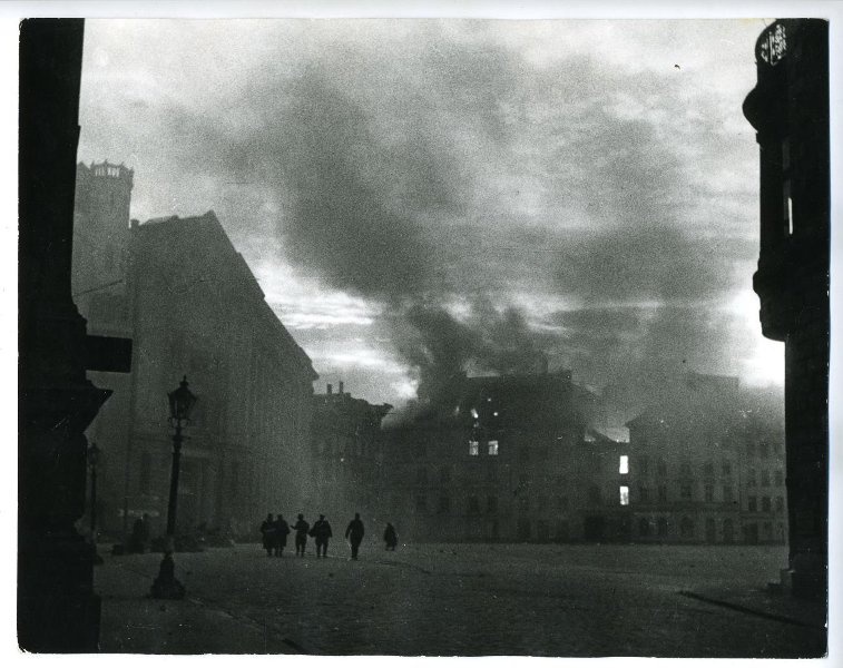 ЛАТВИЯ. 1944 год